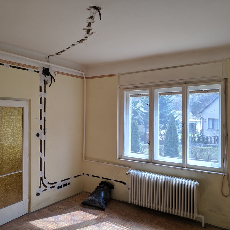 falba mart védőcsőben vezetett elektromos hálózat